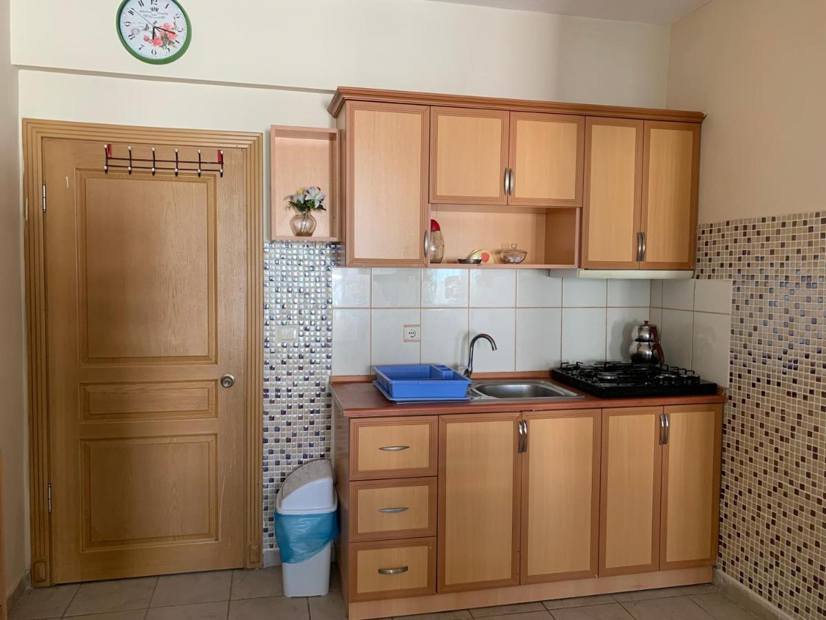 Cizmeci Apart Hotel Çeşme Esterno foto